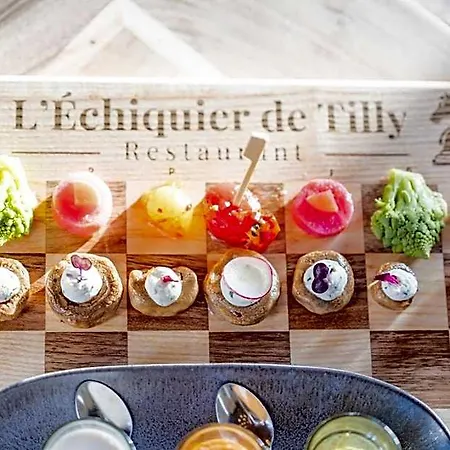 Chateau De Tilly Hotel